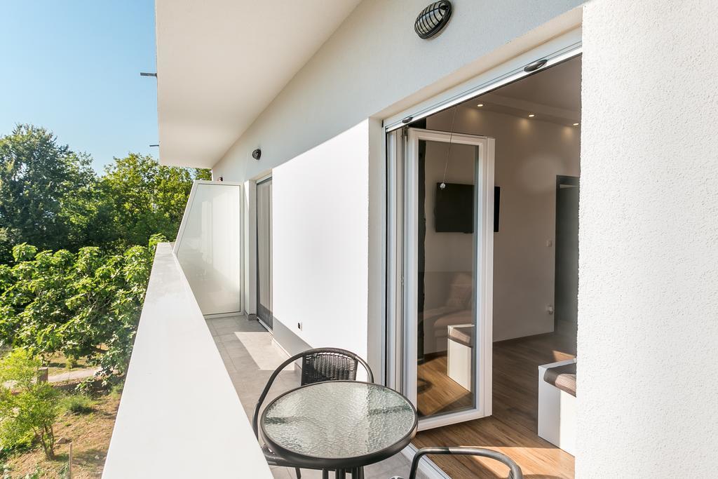 Tramonto Apartments Radanovici Exterior photo
